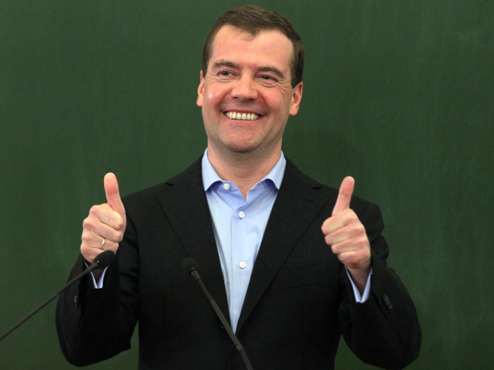 Медведев прогнозирует спад ставок по ипотеке