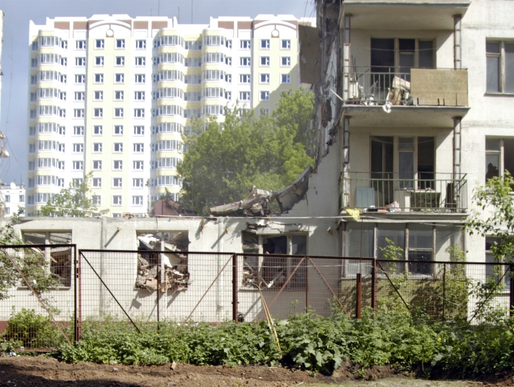 Крым может получить 600млн. рублей на ремонт и благоустройство многоквартирных домов